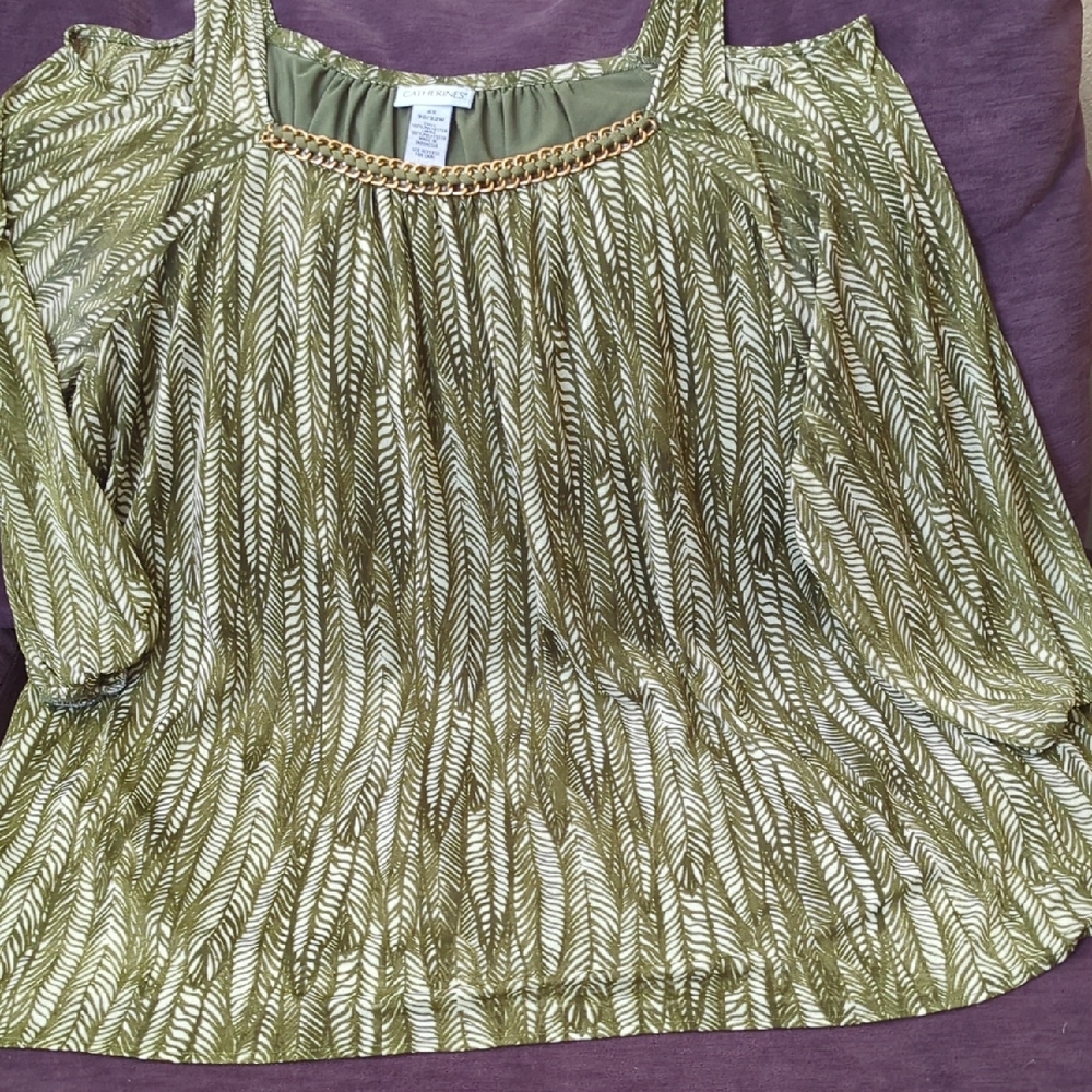 Catherines Gold 3/4 Gathered Sleeve Green and Cream Top